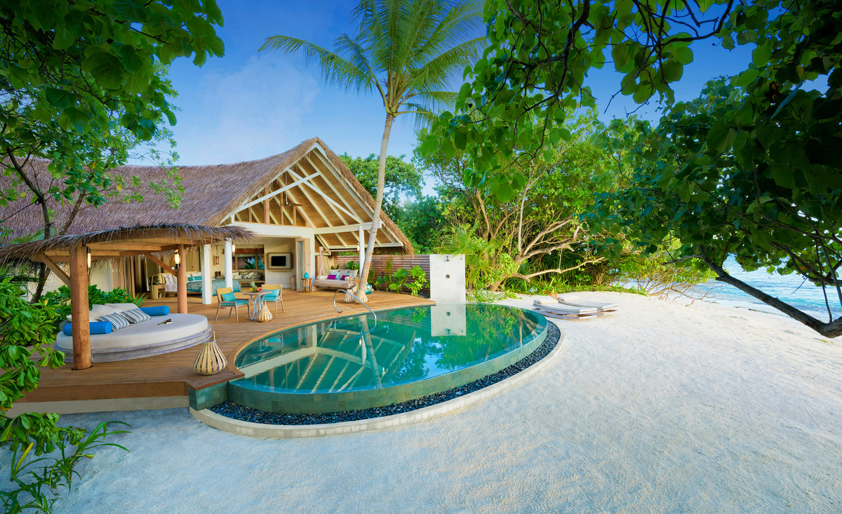 Hotel websites that attract, convert and sell direct